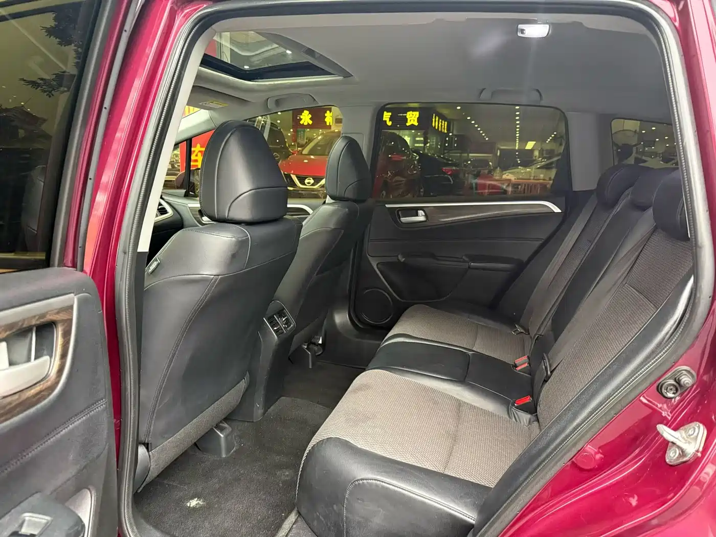 Honda Jade 2018 2017 1.8L Automatic Comfort Edition 5-seater