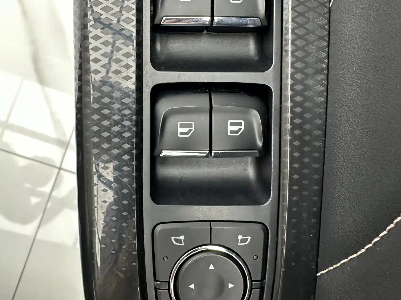 Haval M6 2023 PLUS 1.5T DCT Luxury Smart Connect фото 12