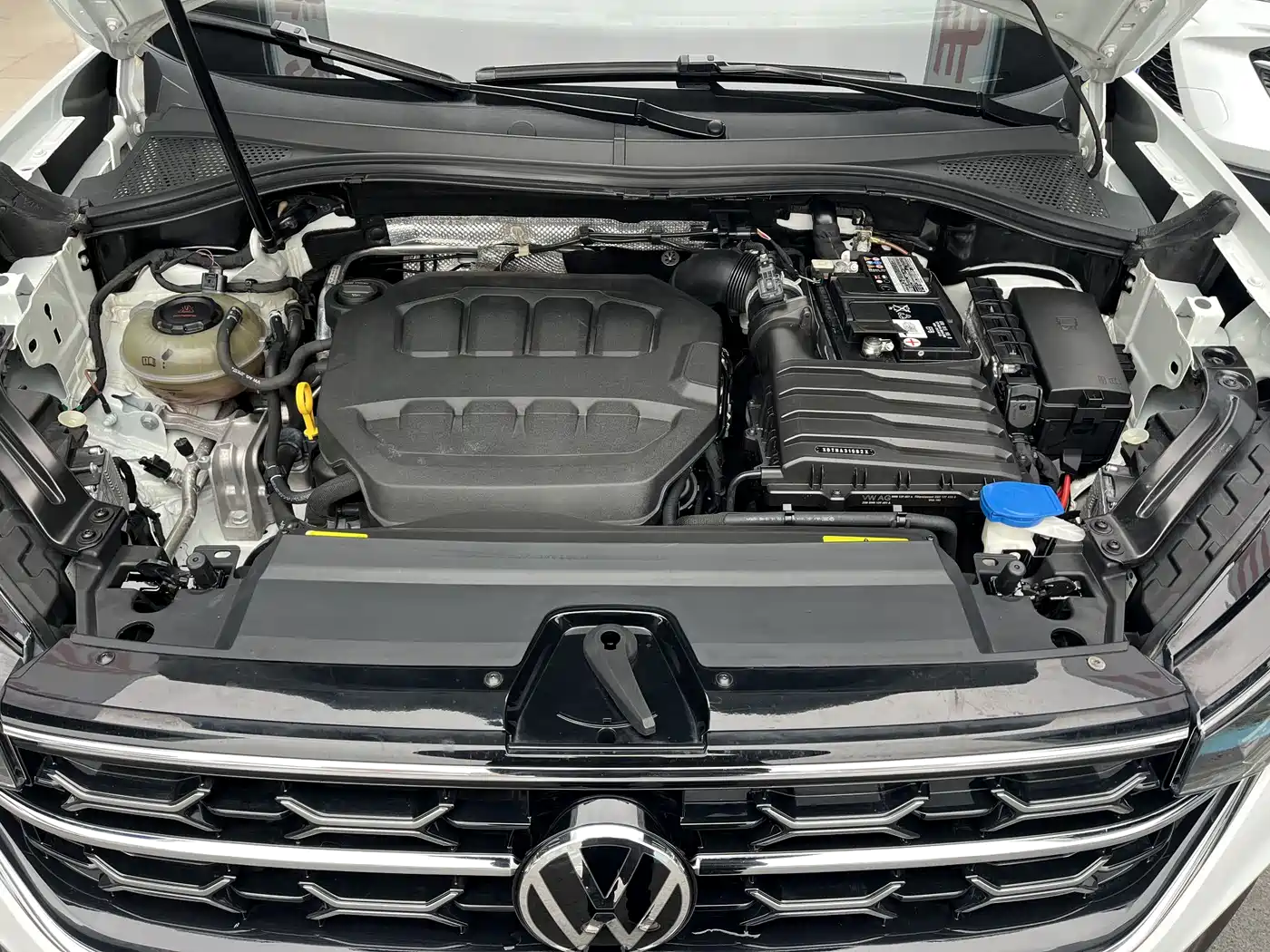 Volkswagen Tayron 2023 330TSI 2WD Luxury Plus Advanced Edition фото 15
