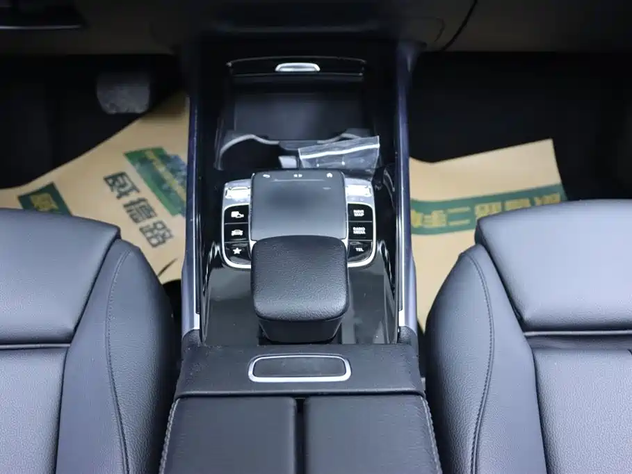 Mercedes-Benz GLB 2020 GLB 200 Dynamic фото 25