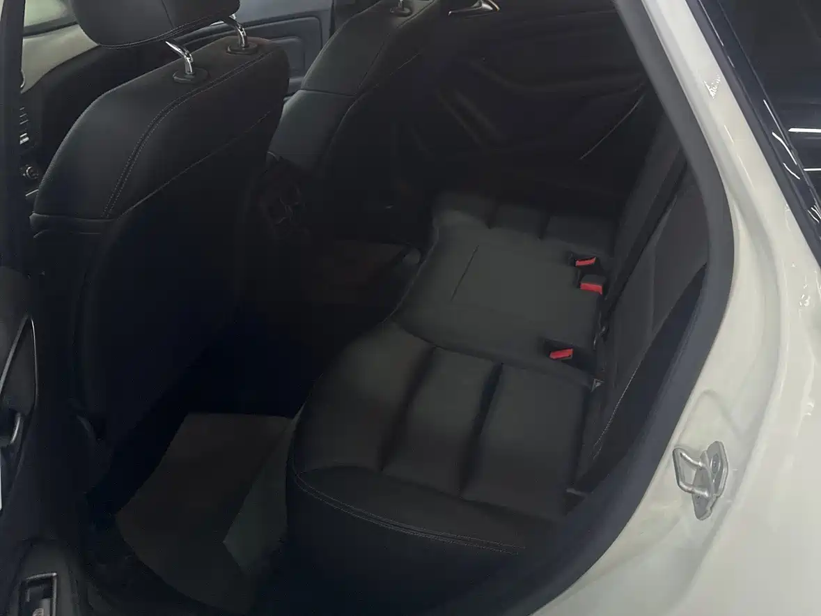 Mercedes-Benz B-Class 2017 B 200 Style фото 10