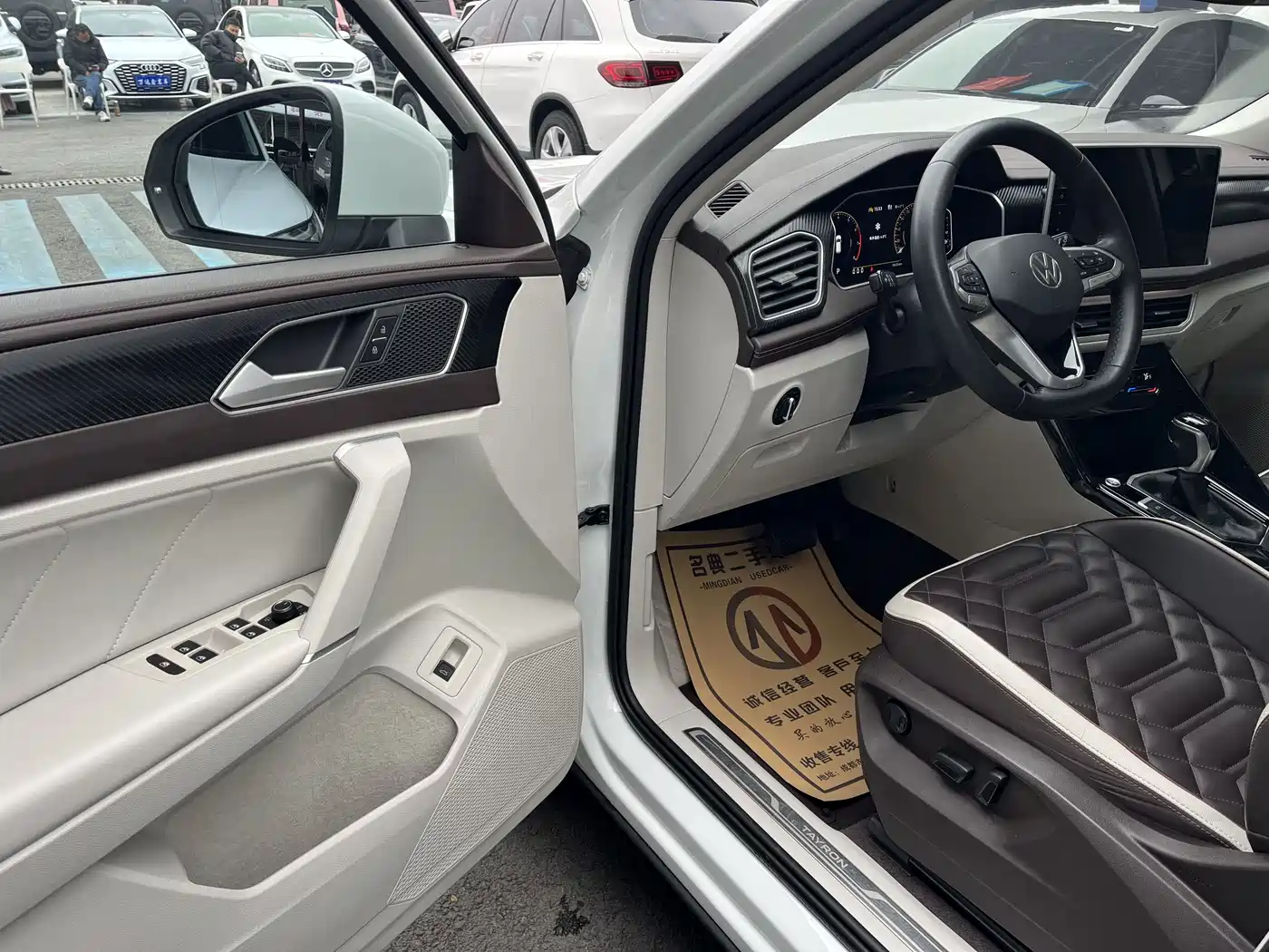 Volkswagen Tayron 2023 330TSI 2WD Luxury Plus Advanced Edition фото 8