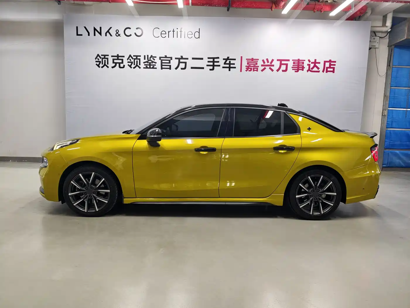Lynk & Co 03 2022 03+ 2.0TD Auto Wind Rider Edition фото 13