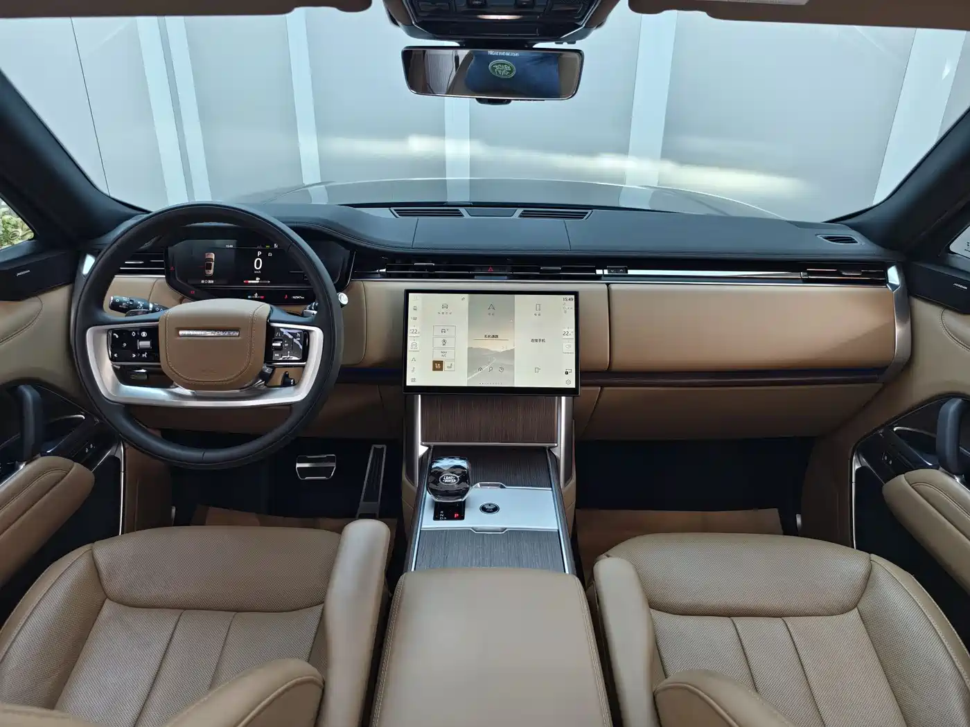 Land Rover Range Rover 2025 3.0 L6 400PS Flourishing Era Extended Wheelbase 7-Seater фото 9