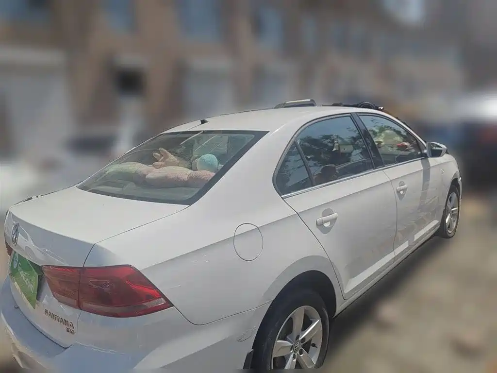 Volkswagen Santana 2015 1.6L Automatic Comfort Edition фото 5