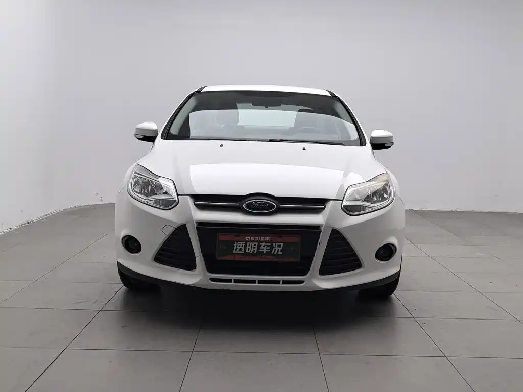 Фото 3 - Ford Focus
