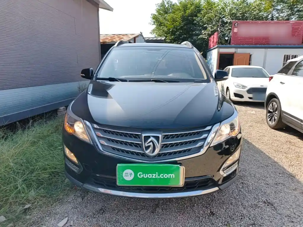 Фото 3 - Baojun 560