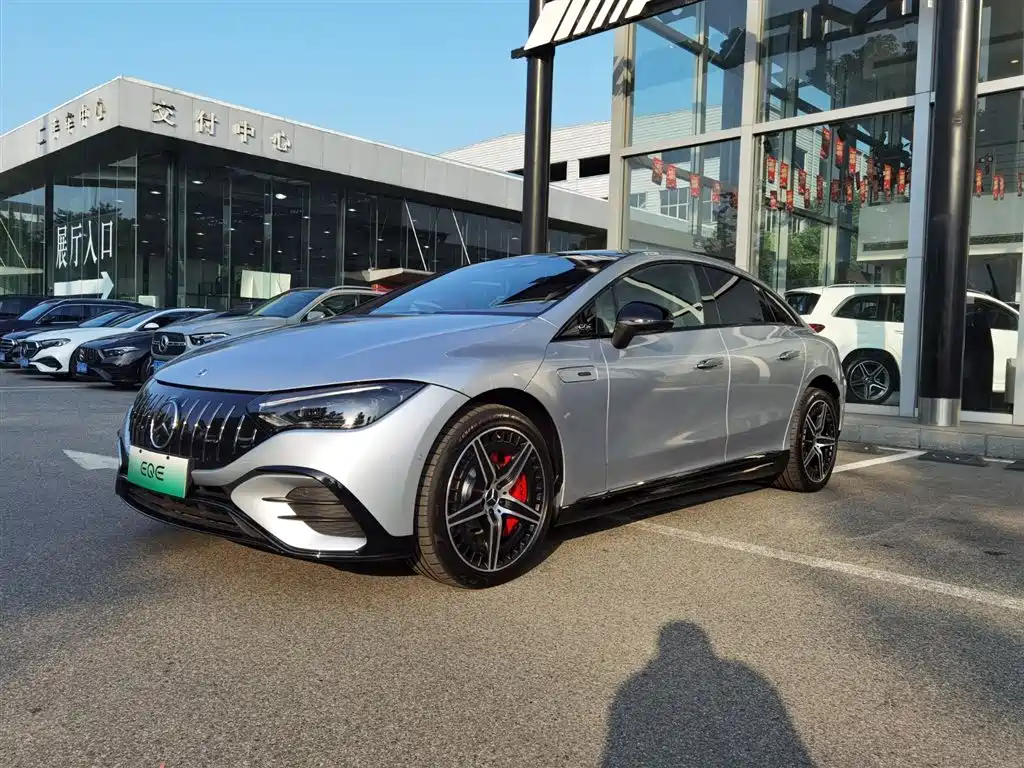 Mercedes-Benz EQE AMG 2023 AMG EQE 53 4MATIC+ фото 4