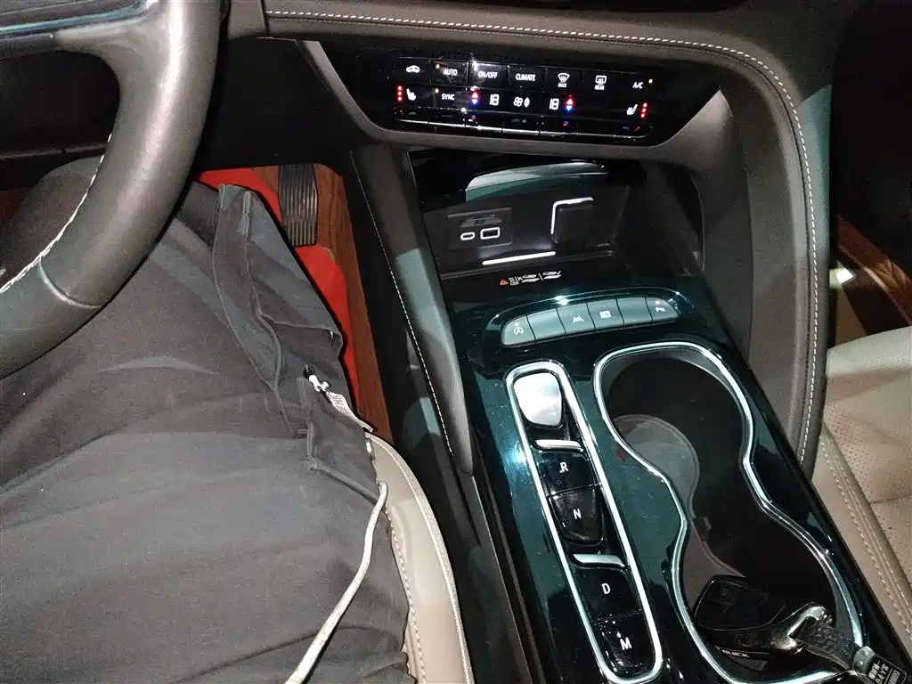 Buick Envision Plus 2022 Enclave Plus 652T 5-Seater Luxury фото 13
