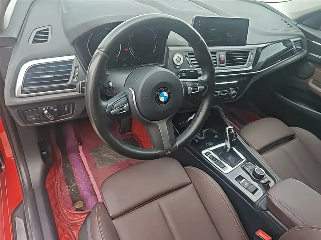 BMW 1 Series 2020 Model 120i M Sport Package фото 10