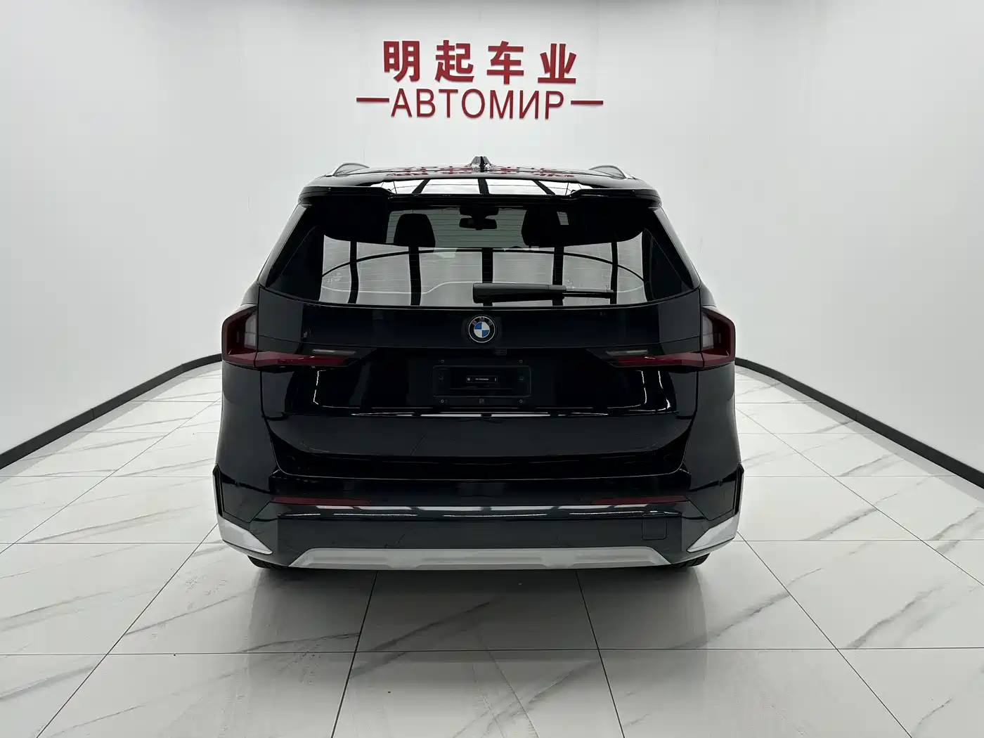 BMW X1 2023 sDrive20Li X Design Package фото 10