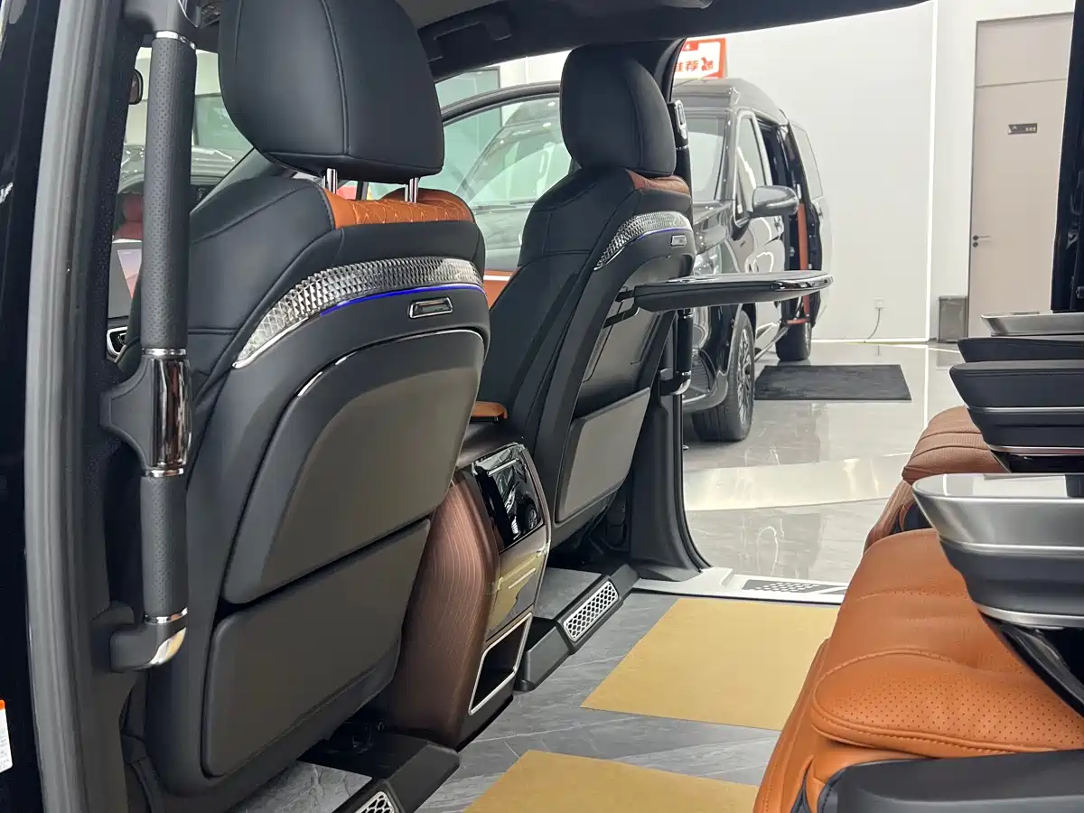 Toyota Granvia 2026 Model 2.5L Hybrid Comfort Edition фото 9