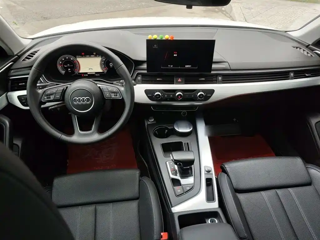Audi A4L 2020 40 TFSI Fashion Dynamic Edition фото 13