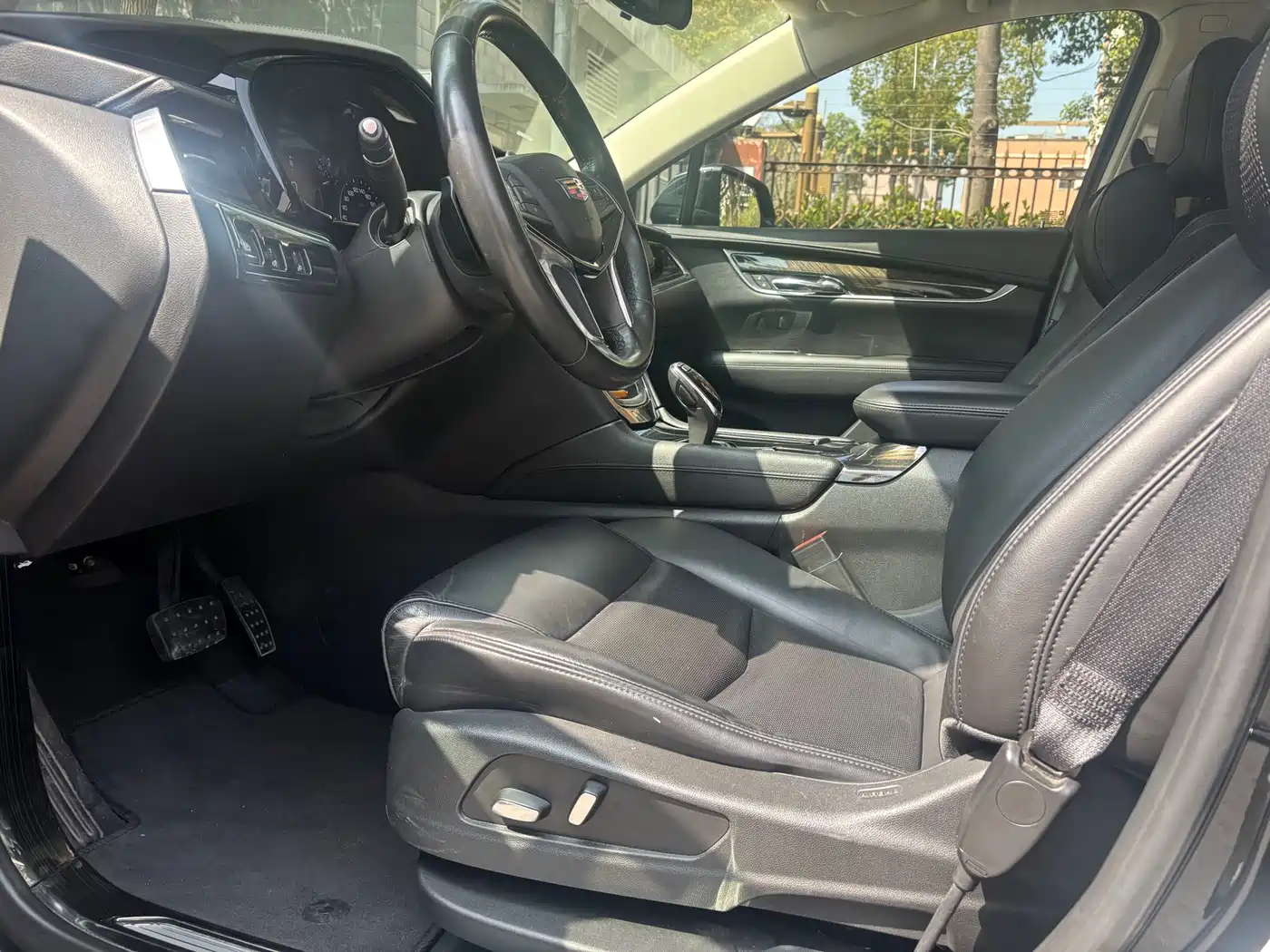 Cadillac XT5 2017 Anniversary Edition 25T Technology фото 4