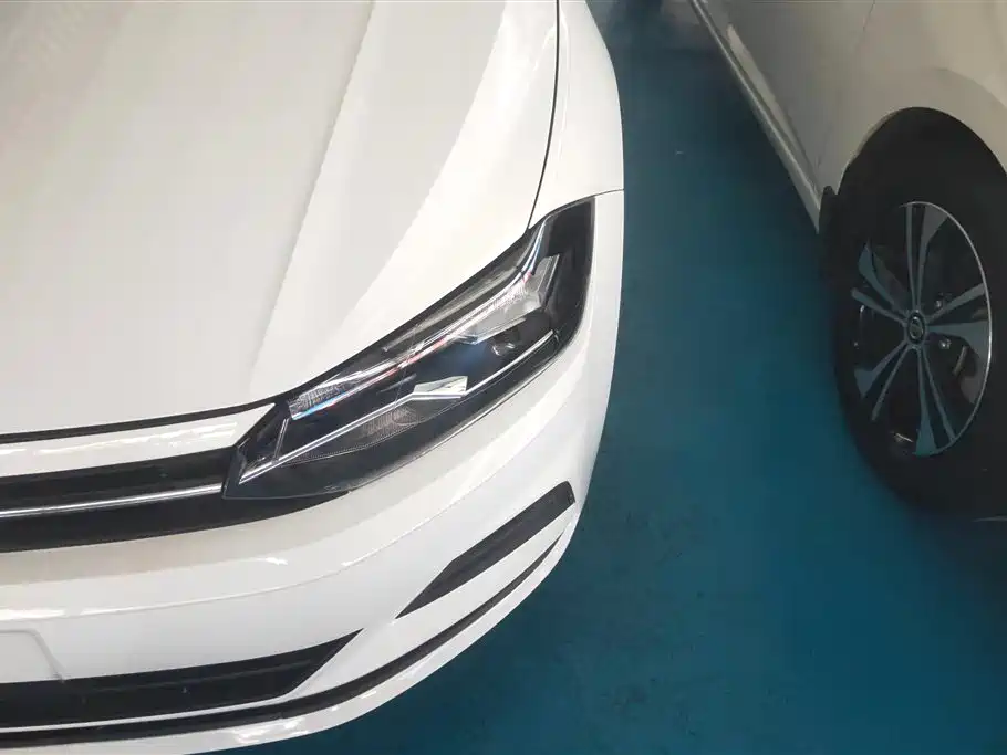 Volkswagen Polo 2023 Plus 1.5L Auto Joyful Living Edition фото 5
