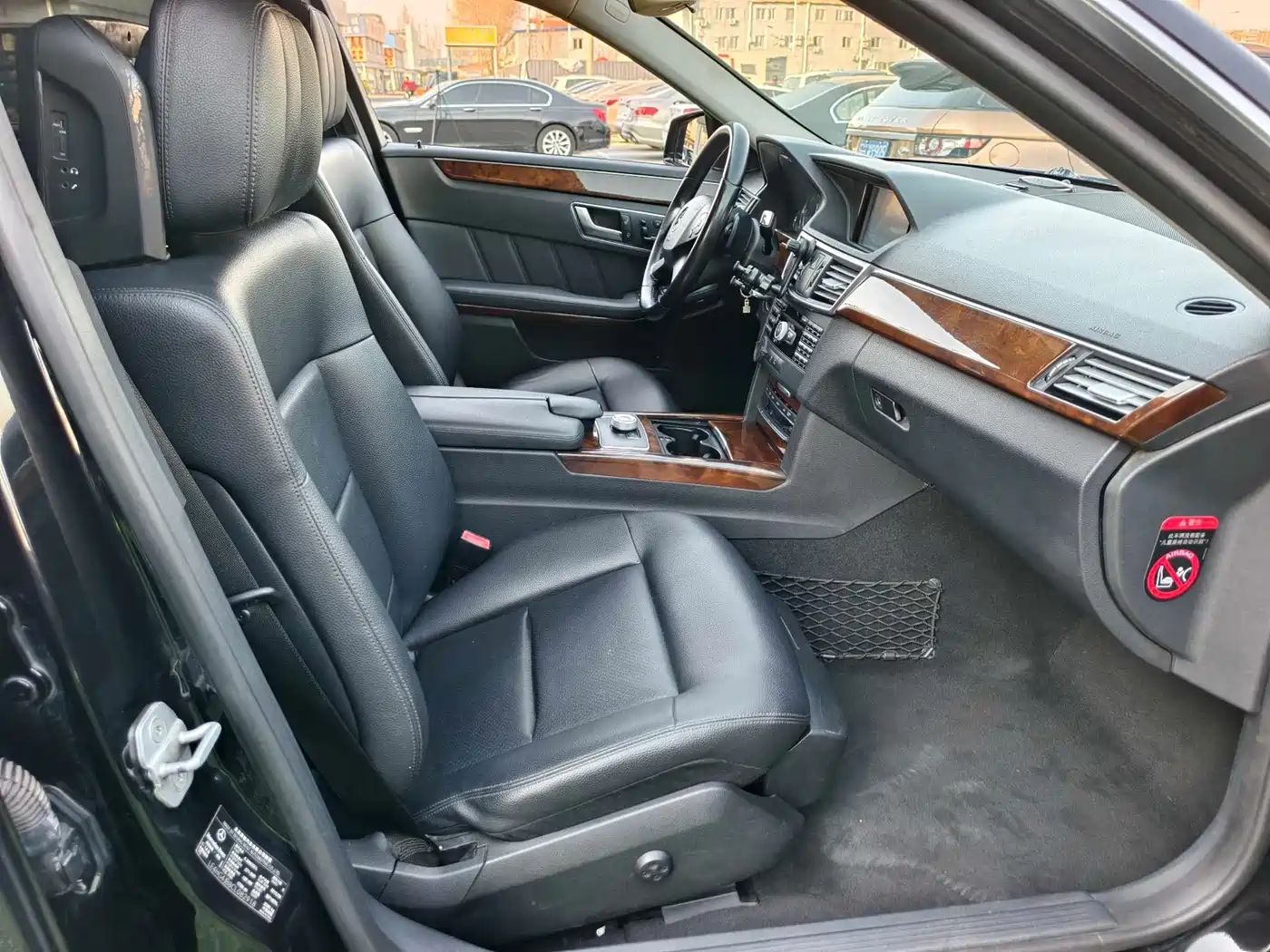 Mercedes-Benz E-Class 2012 E 200 L CGI Elegance фото 12