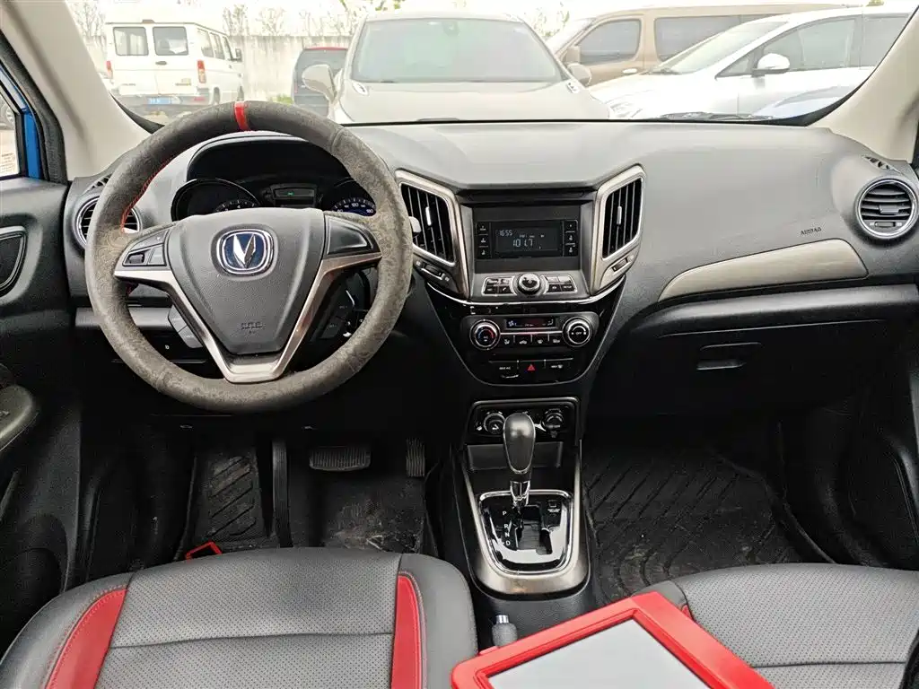 Changan CS15 2016 2016 1.5L Automatic Fashion
