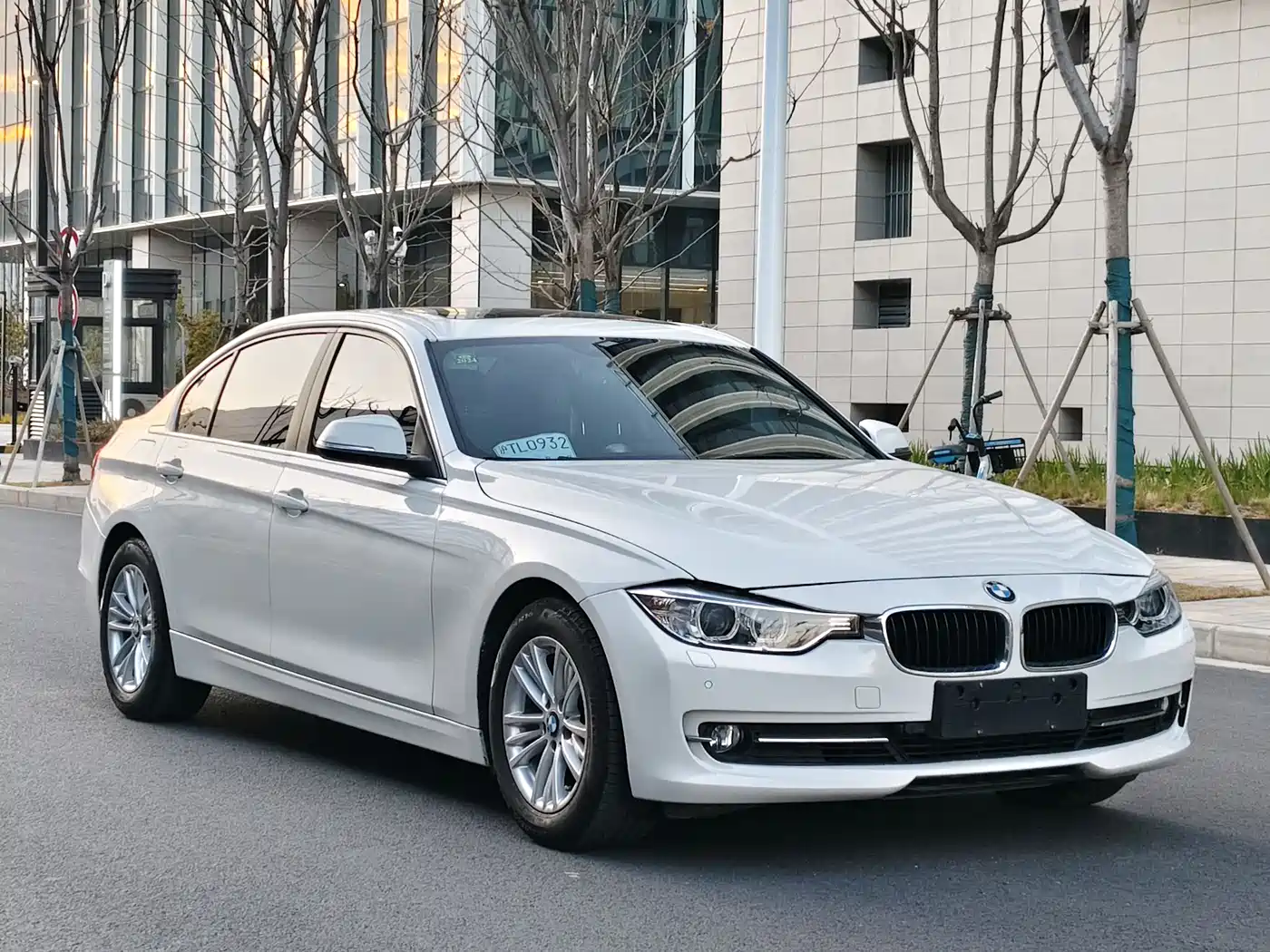 BMW 3 Series 2015 320Li Fashion фото 3