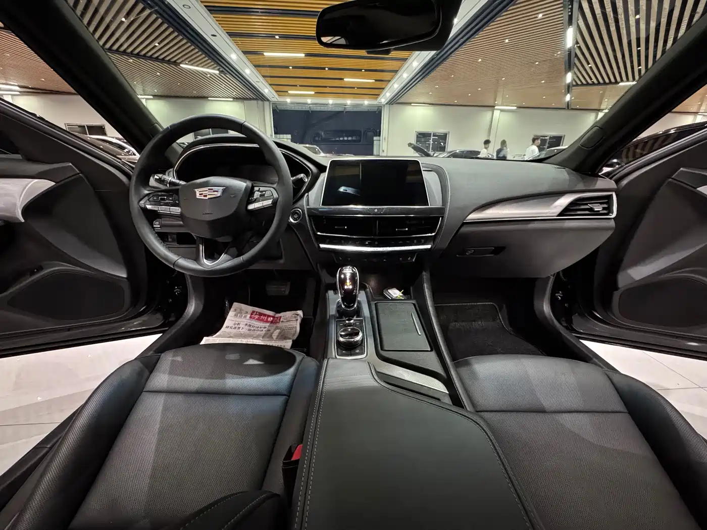 Cadillac CT5 2024 28T Luxury Model фото 22