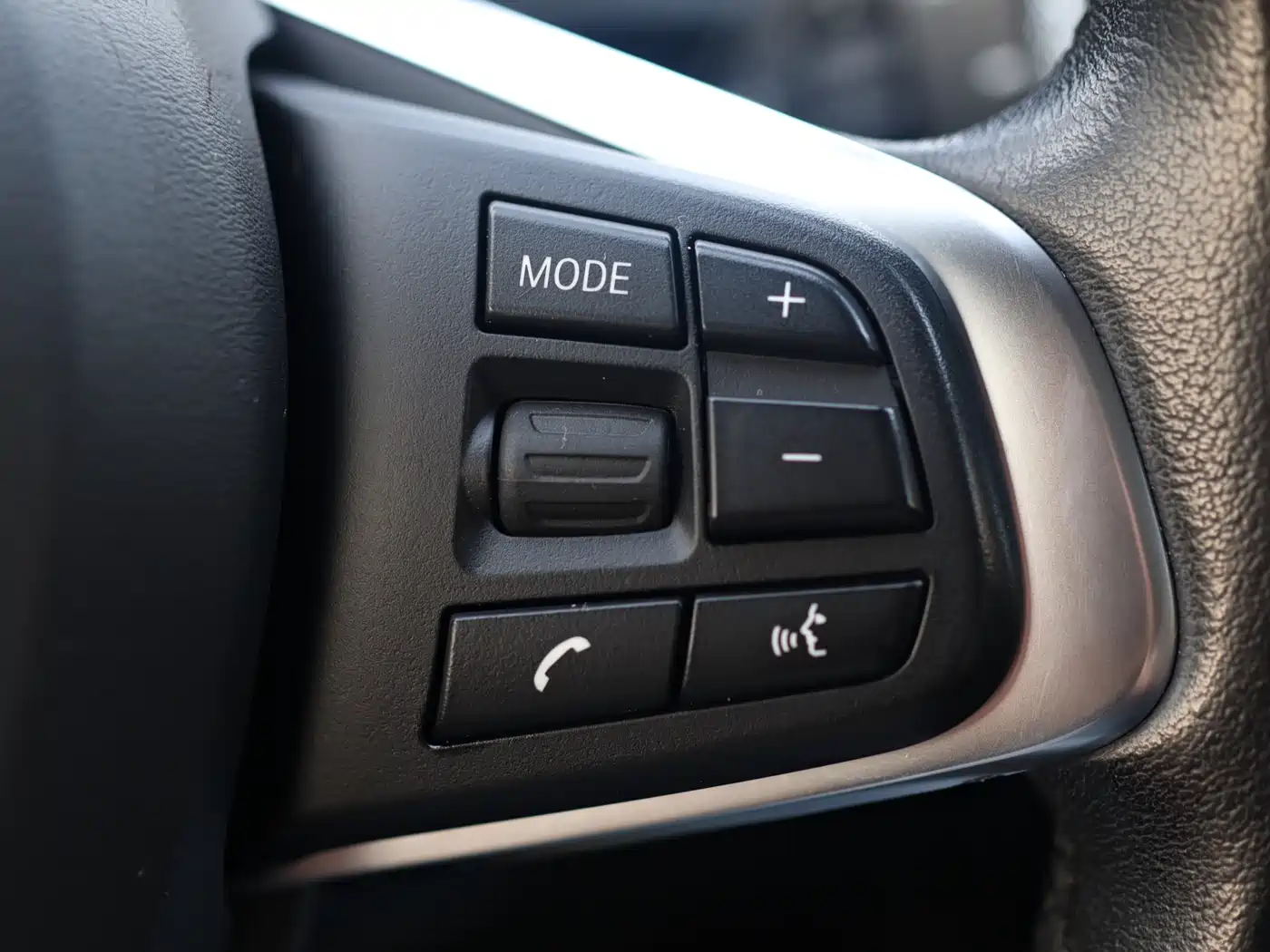 BMW X1 2016 sDrive18Li Fashion Model фото 14