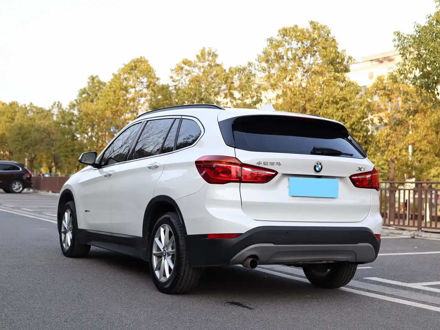 BMW X1 2016 sDrive18Li Fashion Model фото 4