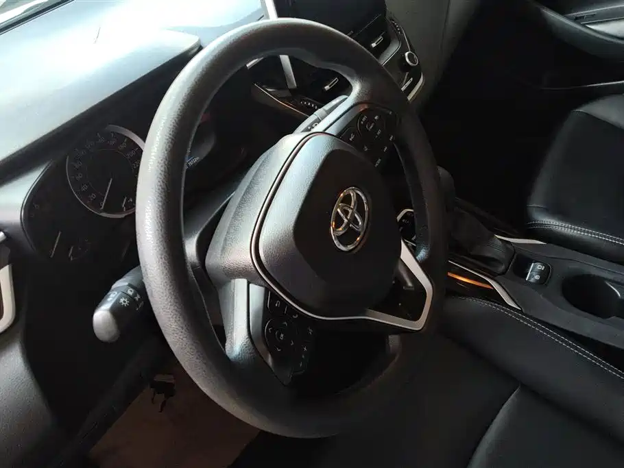 Toyota Corolla 2019 1.2T S-CVT GL-i Elite Edition фото 15