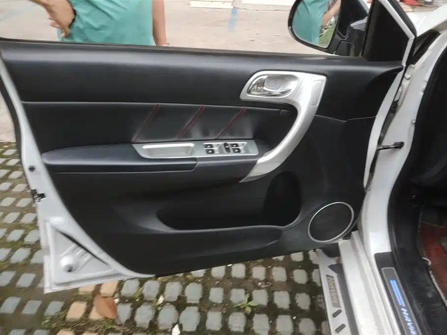 Haval H6 2015 Upgraded 1.5T Manual 2WD Elite фото 7