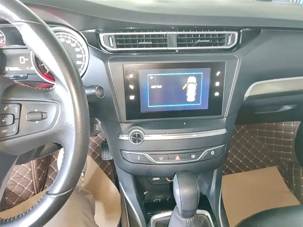 Peugeot 408 2018 350THP Automatic Luxury Edition фото 13