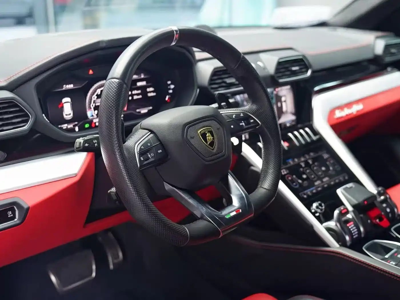 Lamborghini Urus 2021 4.0T V8 фото 3