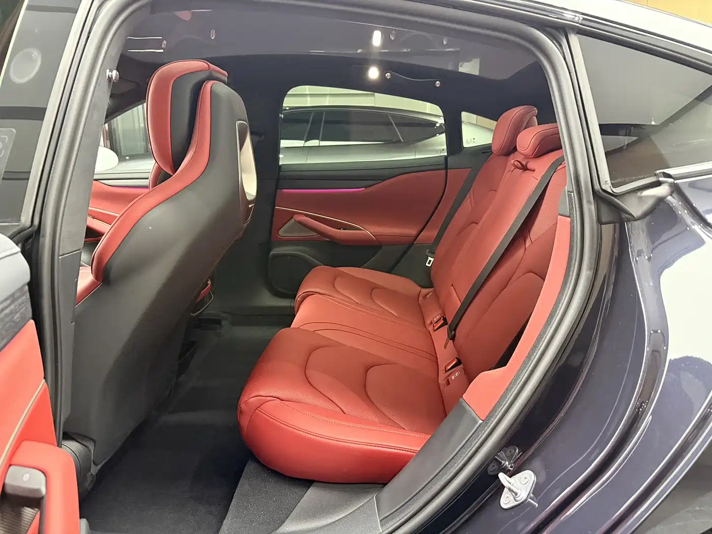 XIAOMI CAR XIAOMI SU7