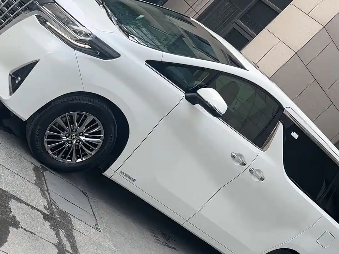 Toyota Alphard 2021 Hybrid 2.5L Premium фото 3