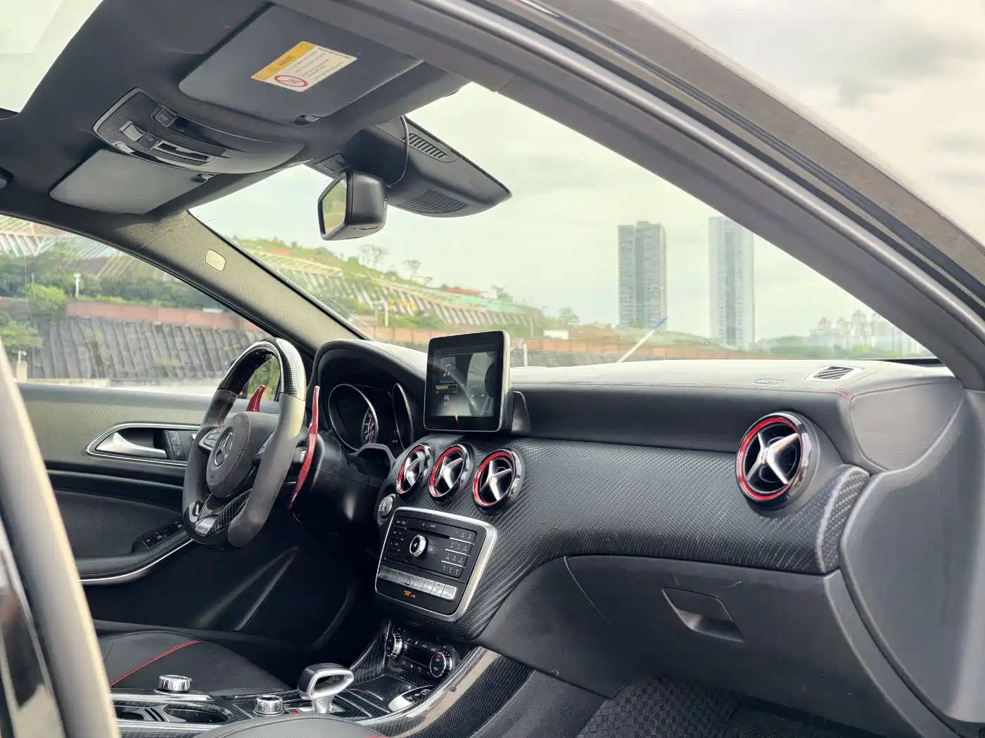 Mercedes-Benz A-Class AMG (Import) 2017 Facelift AMG A 45 4MATIC фото 13