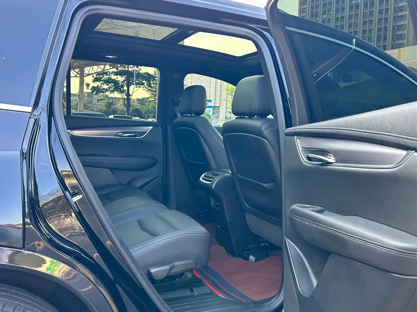 Cadillac XT6 2020 28T 7-Seater AWD Trend Edition фото 10