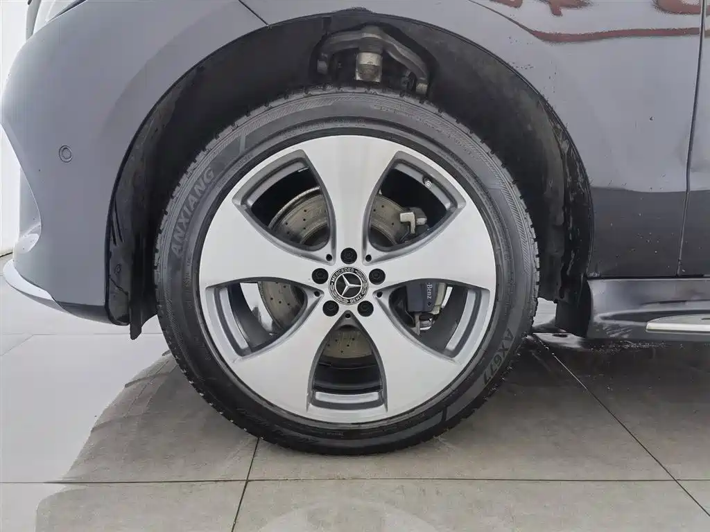 Mercedes-Benz GLE 2018 GLE 320 4MATIC Luxury Ultimate Edition фото 17