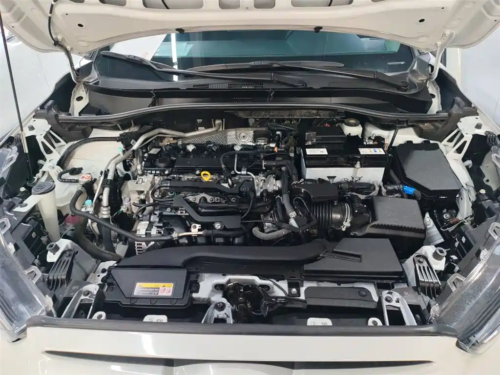 Toyota Frontlander 2023 2.0L CVT Elite Edition фото 20