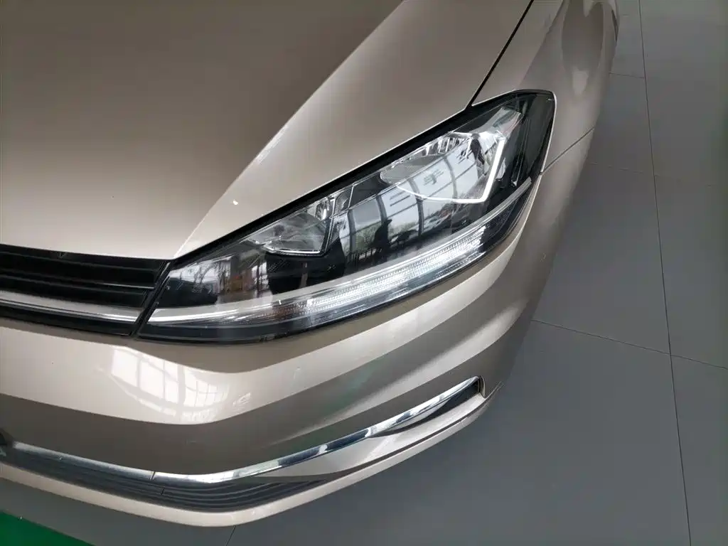 Volkswagen Golf 2019 1.6L Auto Comfort (China V) фото 23