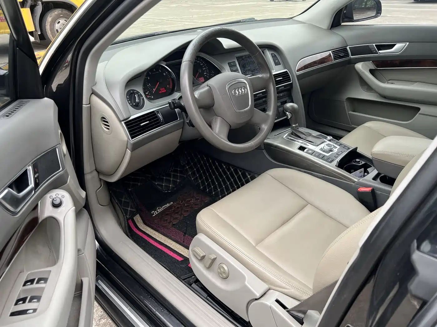 Audi A6L 2008 2.0T Automatic Standard фото 4