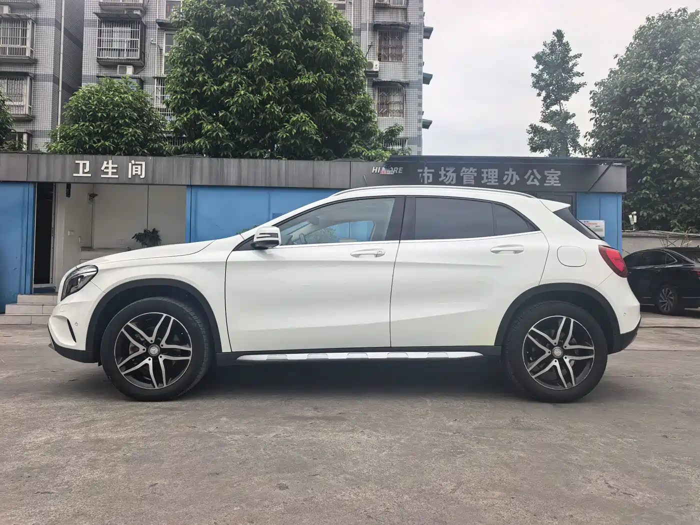 Mercedes-Benz GLA 2017 GLA 220 4MATIC Fashion фото 4