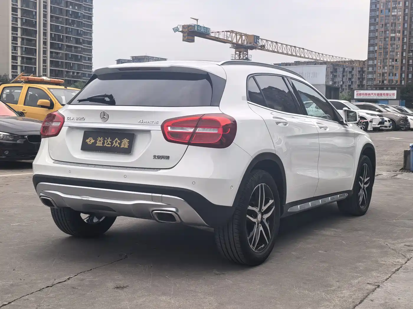 Mercedes-Benz GLA 2017 GLA 220 4MATIC Fashion фото 7