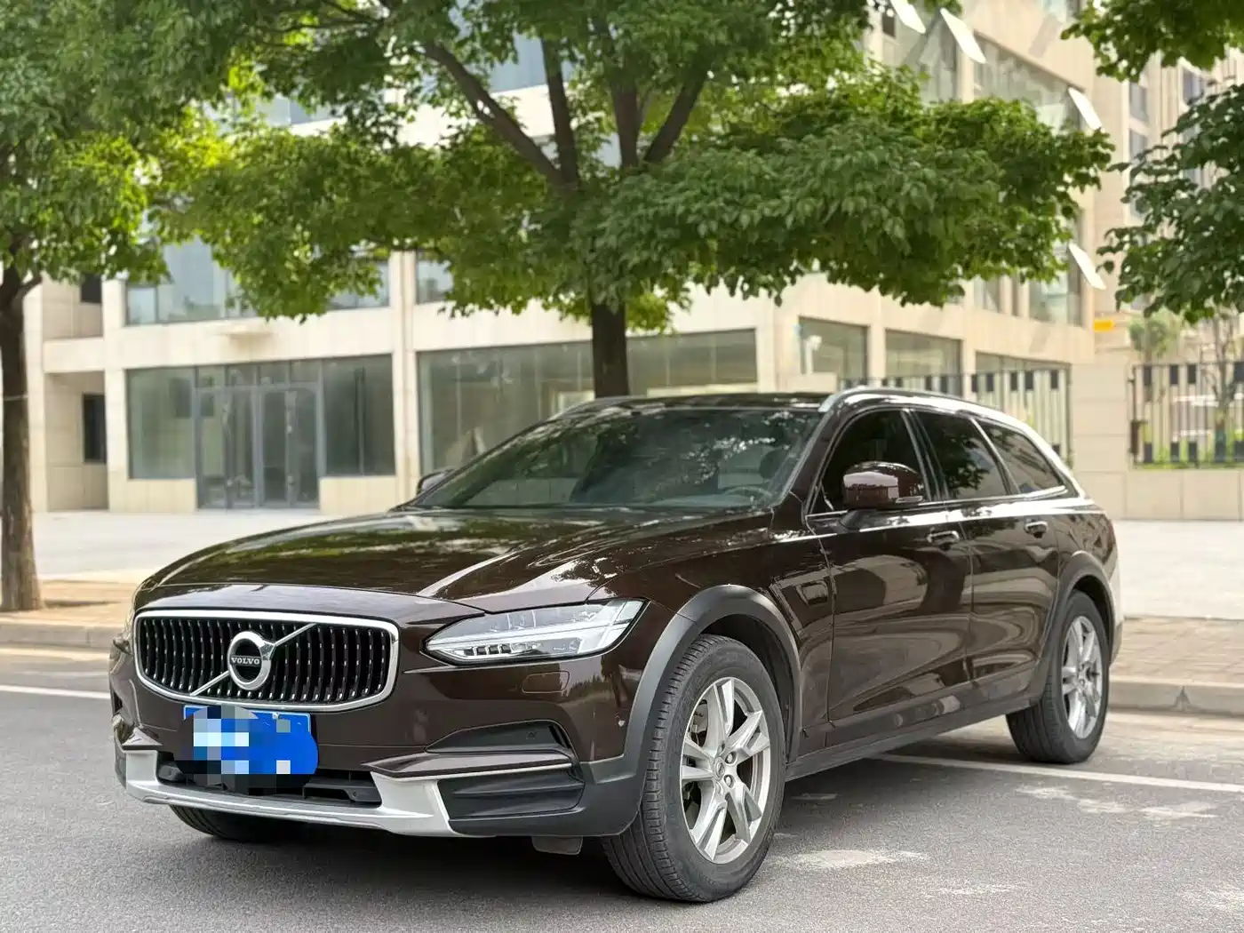 Volvo V90 2018 Cross Country T5 AWD Volvo Ocean Race