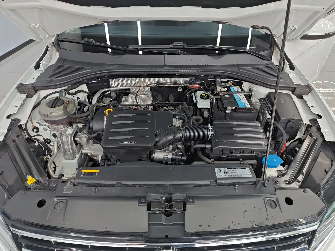 Volkswagen Bora 2019 Facelift 1.5L Automatic Elite China V фото 32