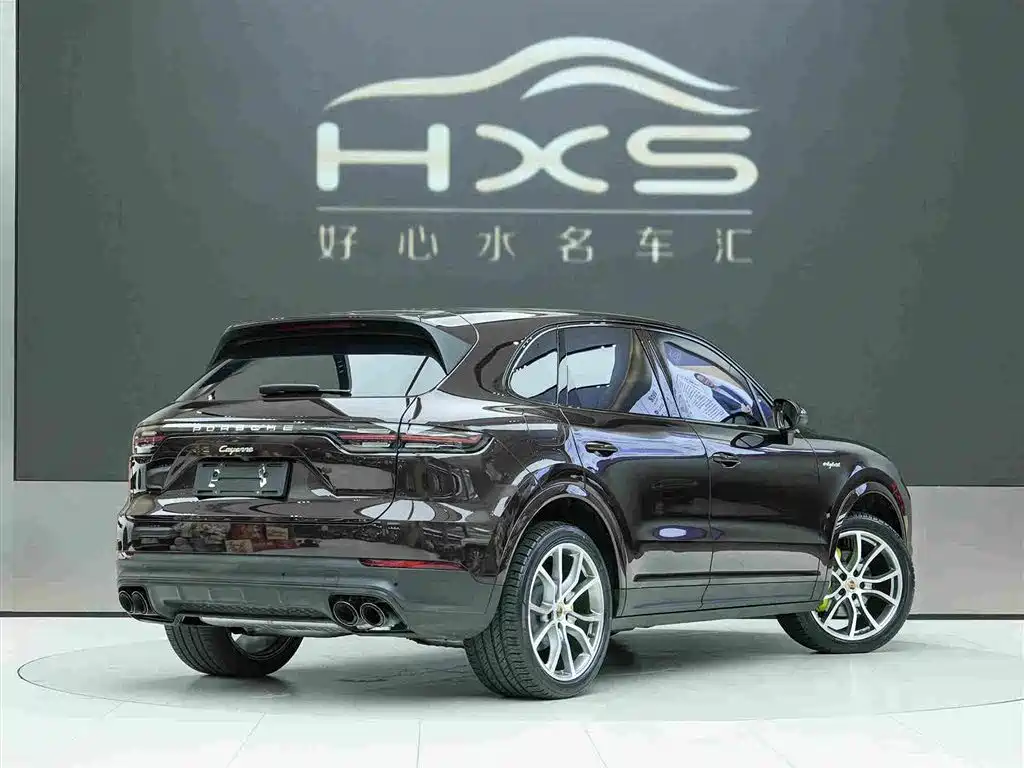 PORSCHE CAYENNE NEW ENERGY