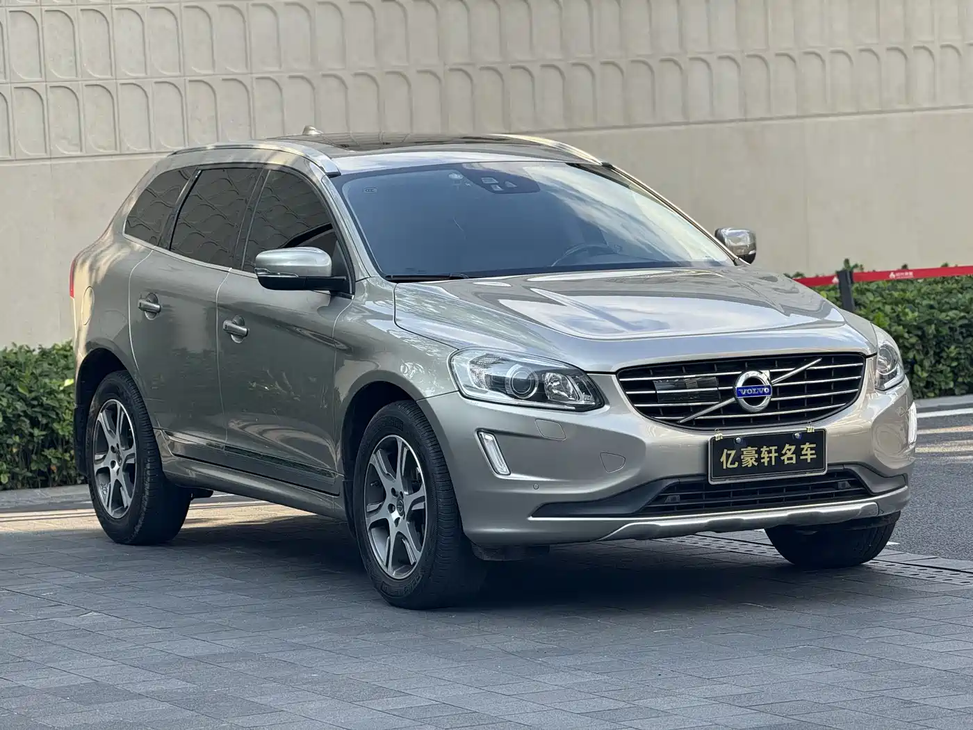 2014 Volvo XC60 (Import)