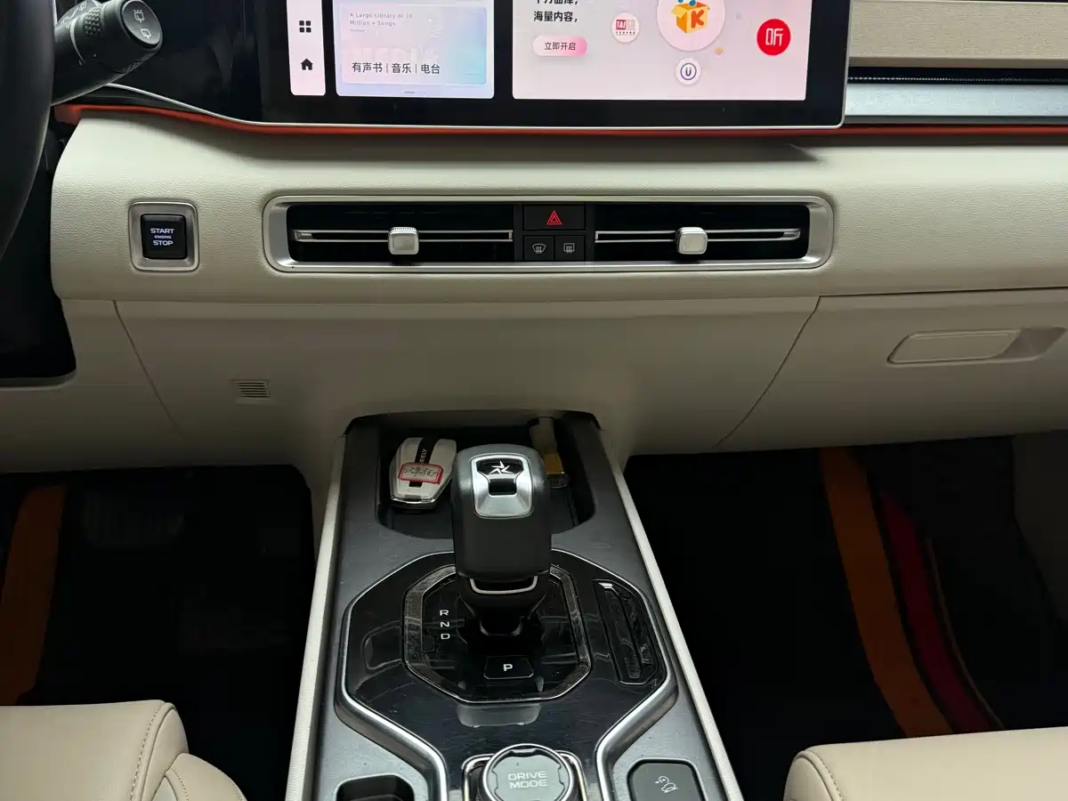 GEELY AUTOMOBILE GEELY ICON