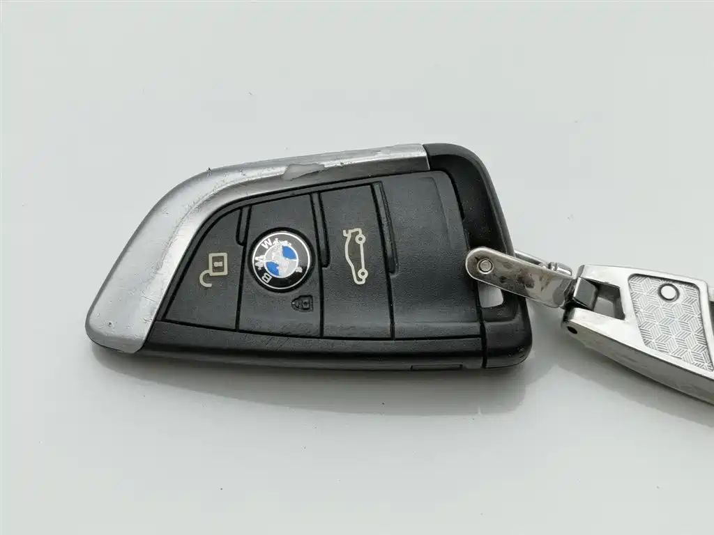 BMW X1 2019 sDrive18Li Premium Model фото 19