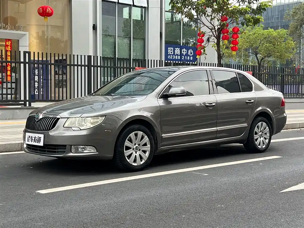 Škoda Superb 2012 1.8TSI Automatic Elegance Edition
