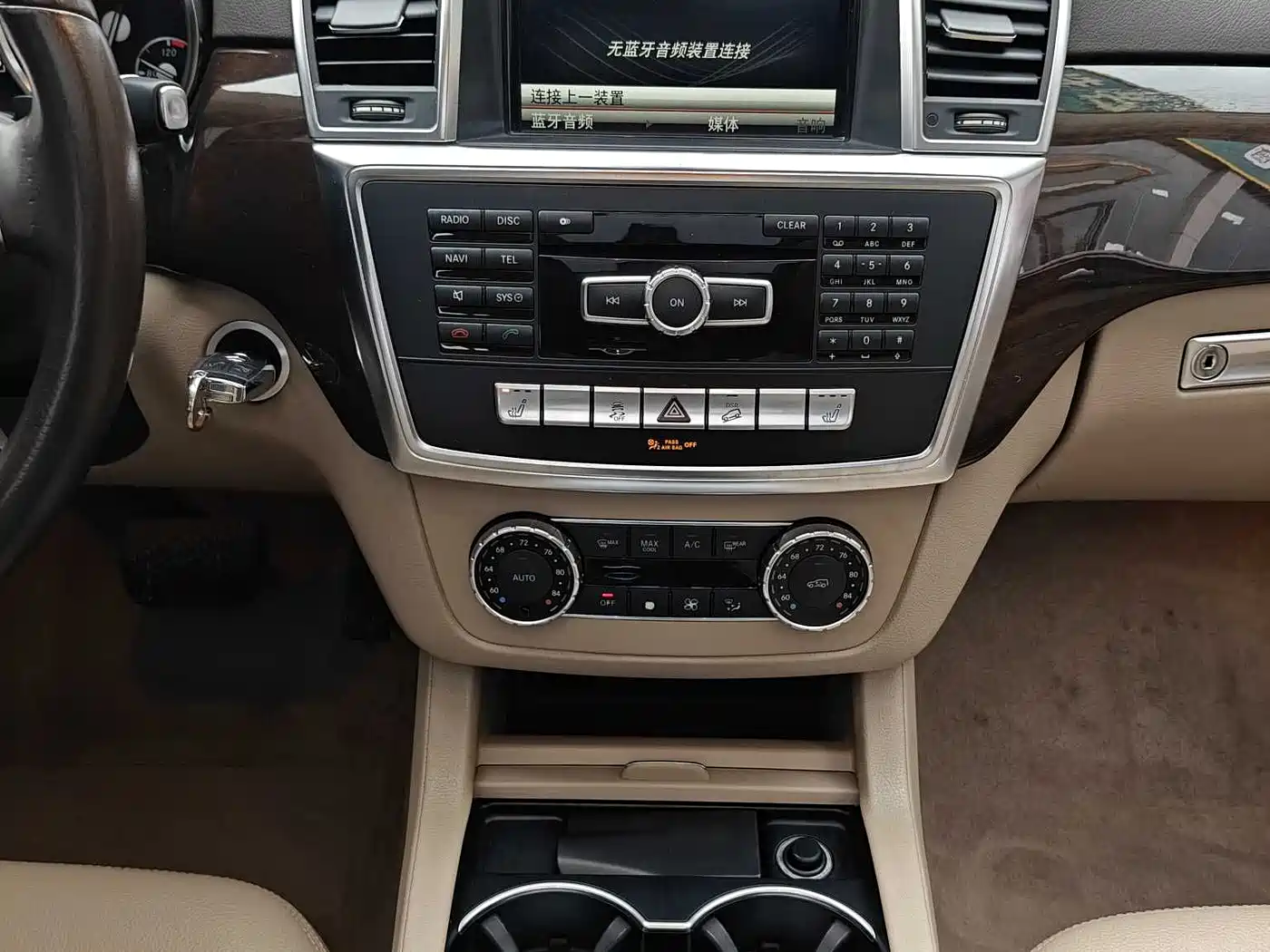 Mercedes-Benz M-Class фото 10