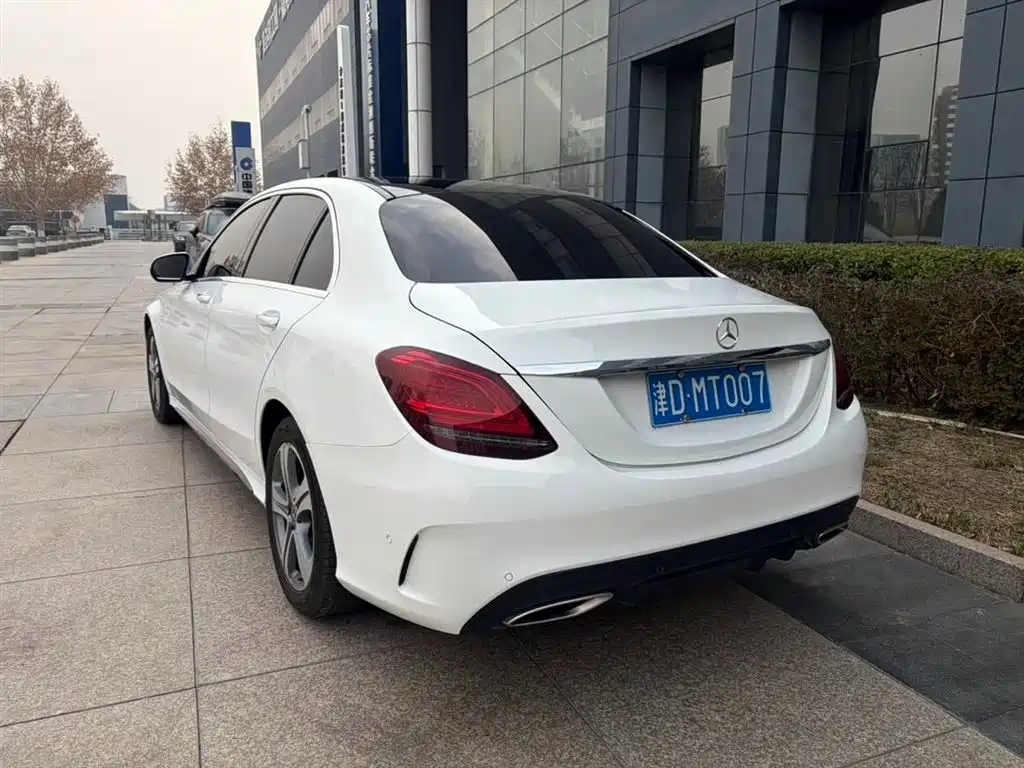 Mercedes-Benz C-Class 2019 Facelift C 260 L Sport фото 5