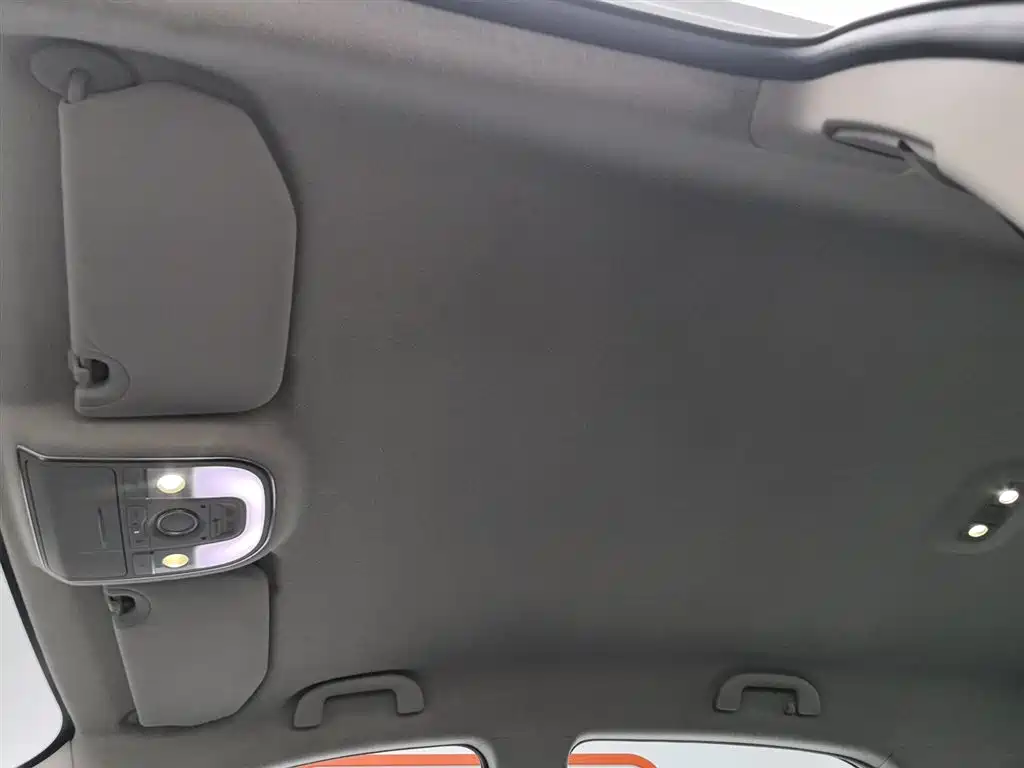 BYD Yuan 2017 1.5L Manual Cool Connect фото 14