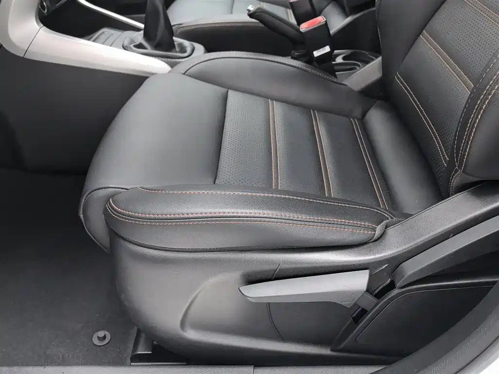 BYD Yuan 2017 1.5L Manual Cool Connect фото 20